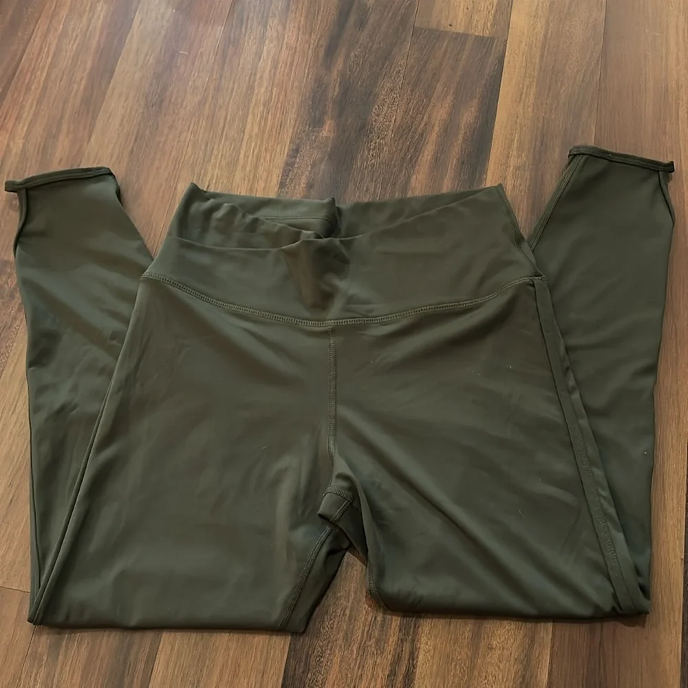 Nike Army Green Crossbody Mid Rise Waist Leggings Size Lg Workout, Activewear - Picture 4 of 11